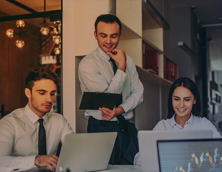 开诚务实，，，，，，，，为投资者创造久远价值